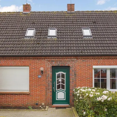 4 Bedroom Awesome In