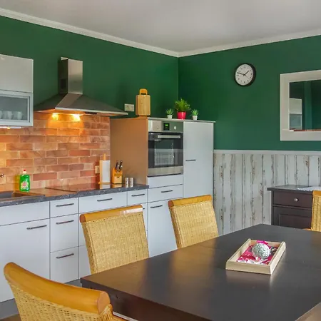 4 Bedroom Awesome In Feriehus *