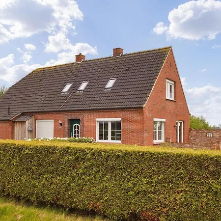 4 Bedroom Awesome In Osteel