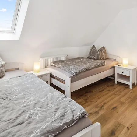 4 Bedroom Awesome In *